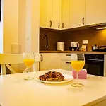 Apartament Mieszkanie W Centrum Warszawy *