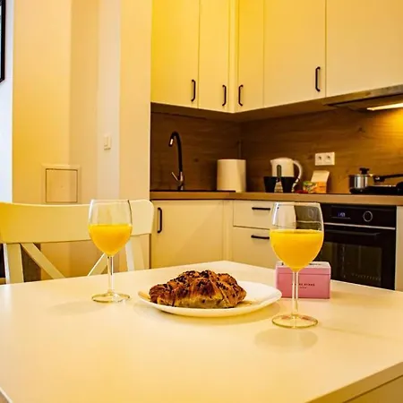 Apartmán Mieszkanie W Centrum Warszawy *